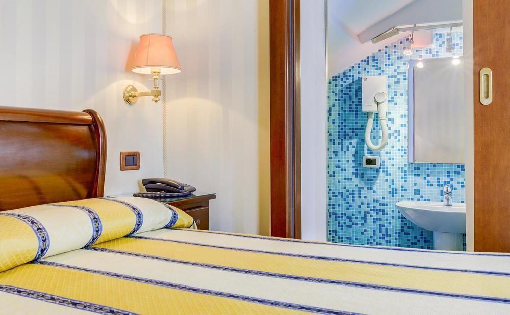 Hotel Hesperia Венеція Екстер'єр фото